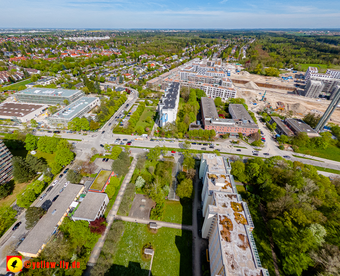 04.05.2023 - Luftbilder vom Alexisqaurtier und Pandion Verde in Neuperlach